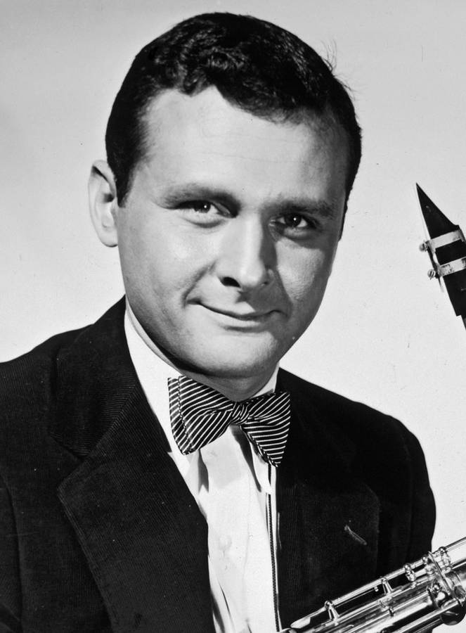 Smiling American Saxophonist Stan Getz Wallpaper