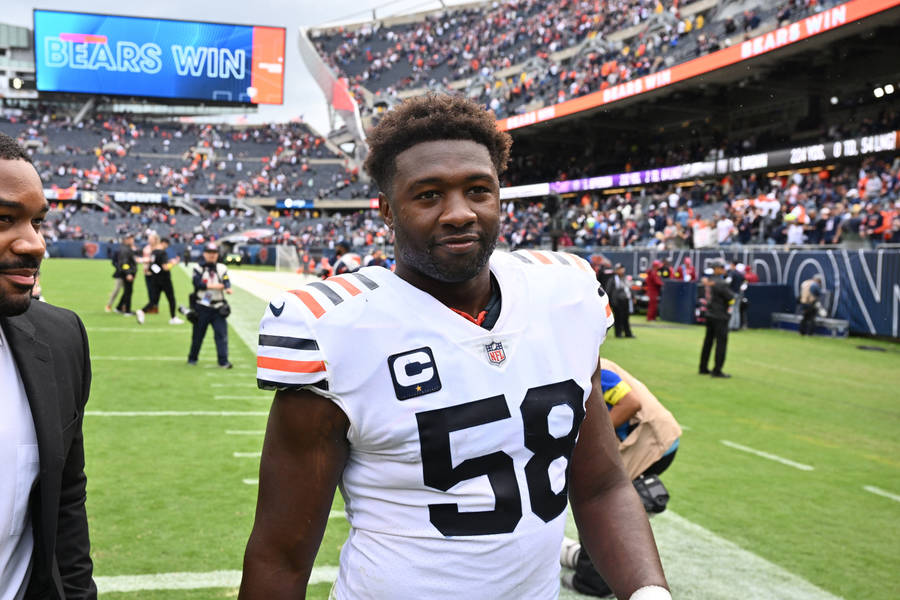 Smiling Roquan Smith After A Game Wallpaper