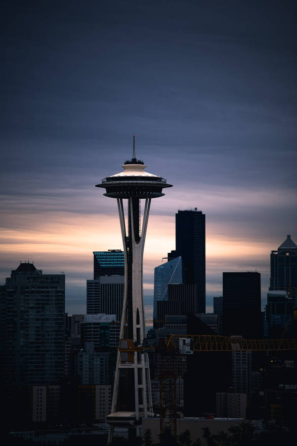 Space Needle Dark Sky Wallpaper