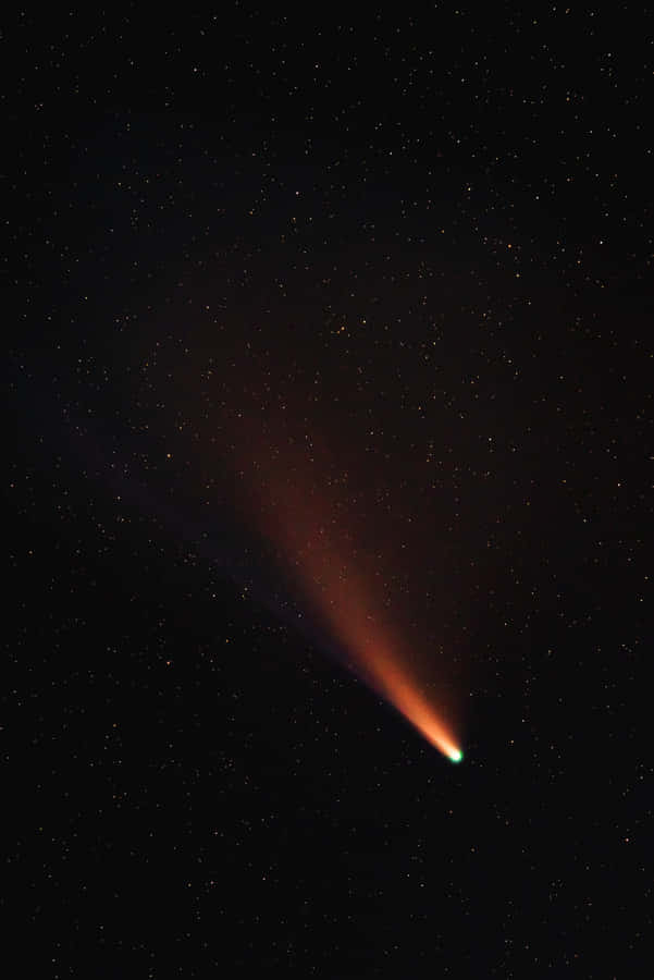 Spectacular Comet Lighting Up The Night Sky Wallpaper