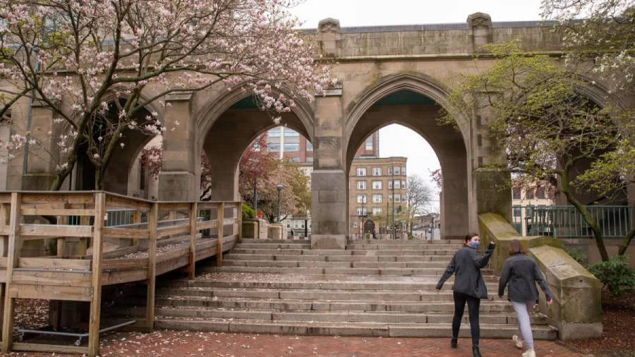 Spectacular View Of Boston University Campus Wallpaper