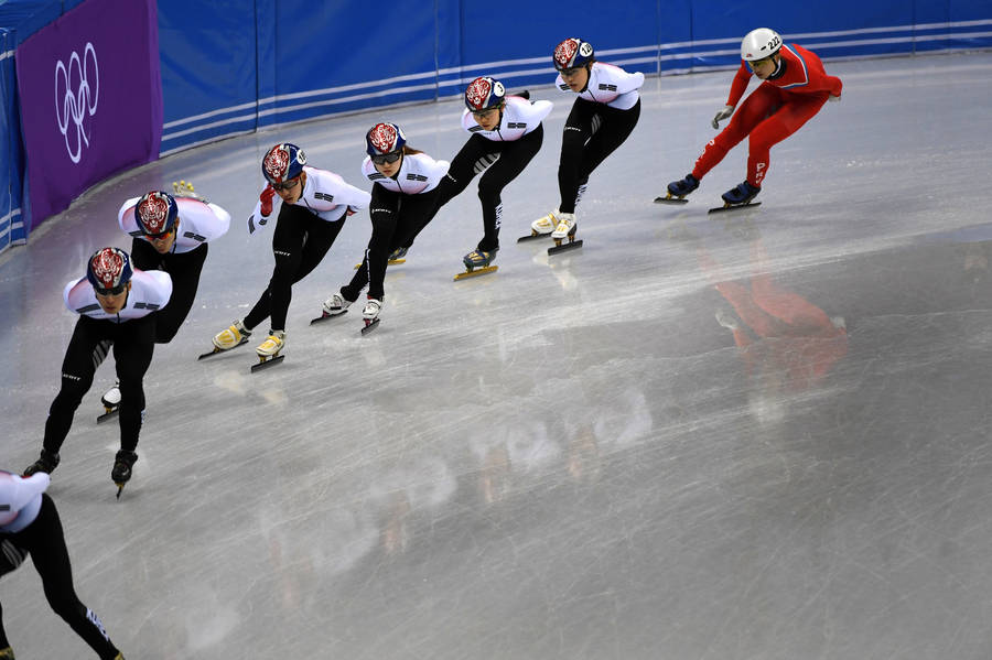 Speed Skating Competition Olympic Sports Wallpaper