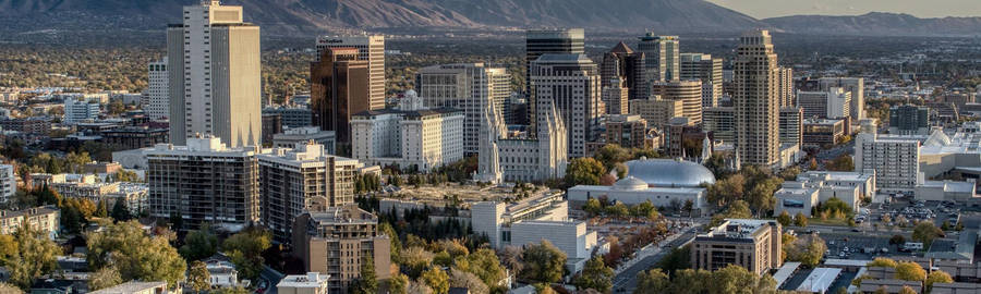 Splendid Skyline View Of Salt Lake City, Utah Wallpaper