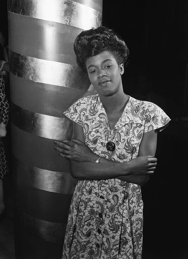 Stamp Approval Sarah Vaughan Wallpaper