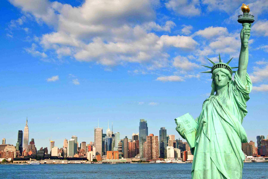 Statue Of Liberty Half Body Wallpaper