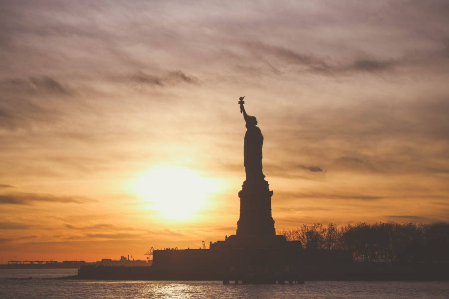 Statue Of Liberty Sunset Wallpaper