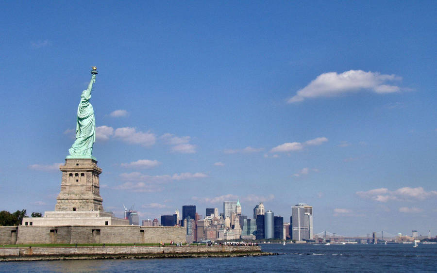 Statue Of Liberty Wide-angle Wallpaper