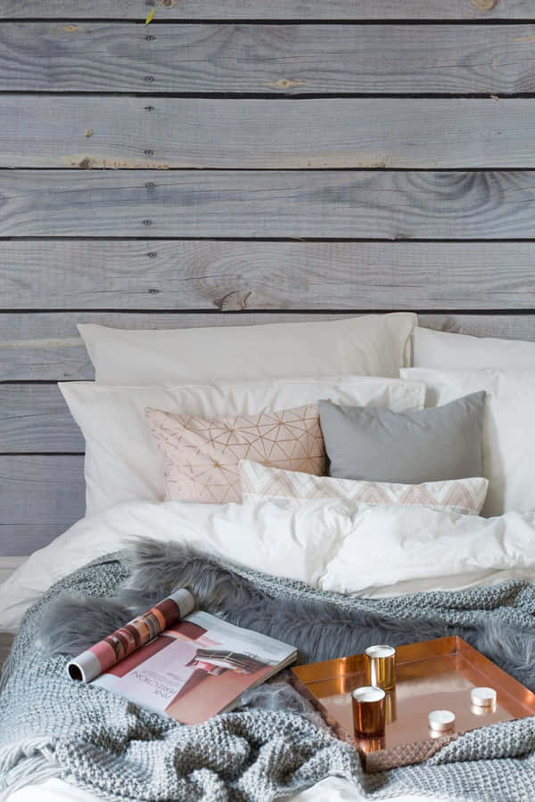 Stay Cozy With Your Iphone! Wallpaper