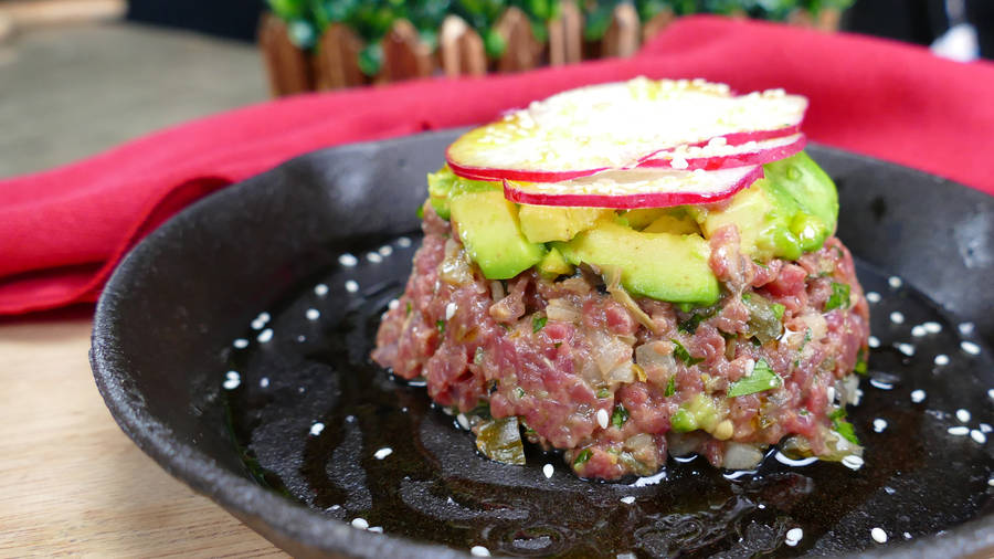 Steak Tartare With Avocado Wallpaper