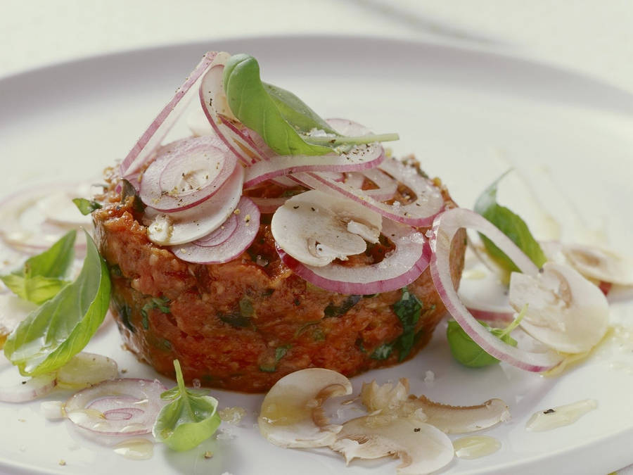 Steak Tartare With Onion Wallpaper