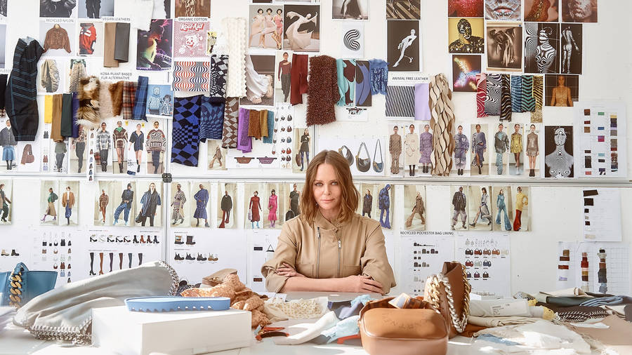 Stella Mccartney In Her Fashion Studio Wallpaper