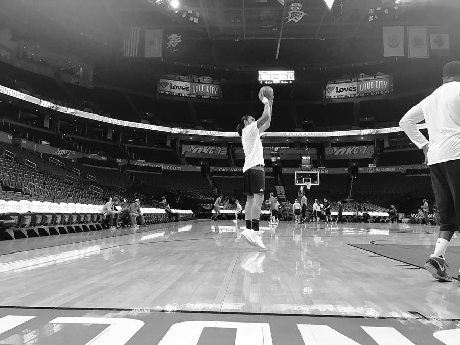 Steven Adams Black And White Wallpaper