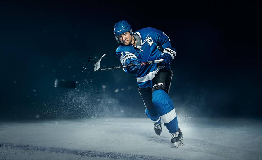 Steven Stamkos Tampa Bay Lightning Ice Hockey Cinematic Wallpaper