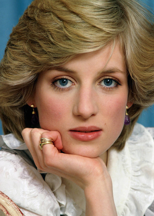 Stunning Princess Diana Wallpaper