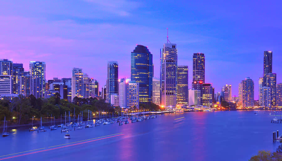 Stunning Twilight Skyline Of Brisbane City Wallpaper