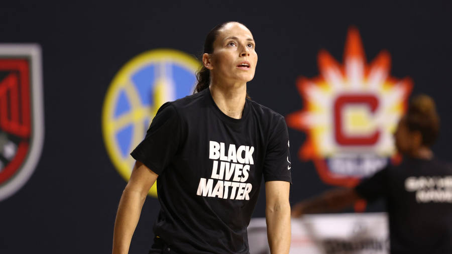 Sue Bird Warm-up Shirt Wallpaper