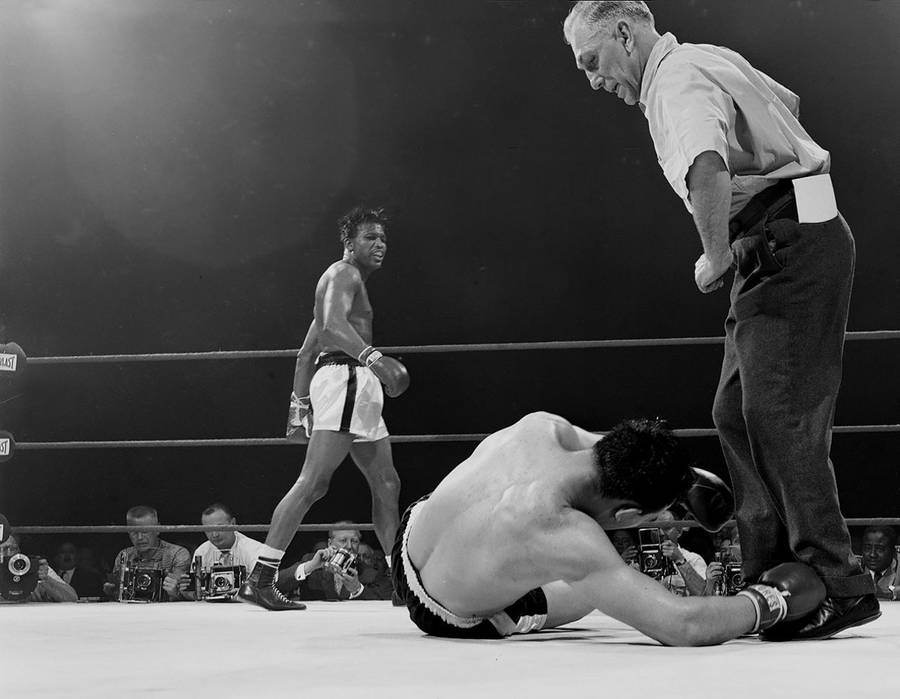 Sugar Ray Robinson Win Against Fulmer Wallpaper