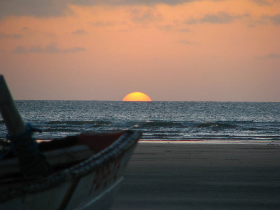 Sunset In The Ocean Best Desktop Wallpaper