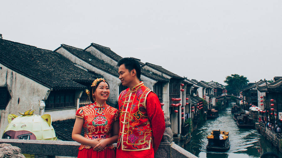 Suzhou Couple Photo Wallpaper