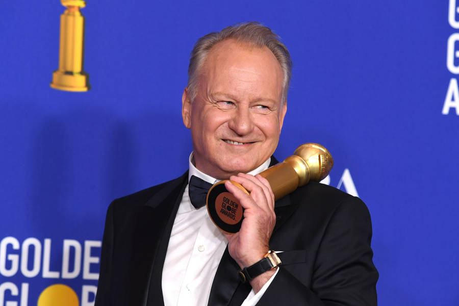 Swedish Actor Stellan Skarsgård 77th Golden Globe Trophy Wallpaper