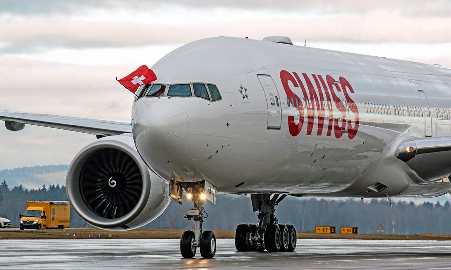 Swiss Airlines With The Flag Of Switzerland Wallpaper