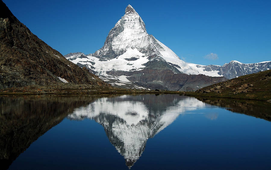 Swiss Alps And Lake Wallpaper