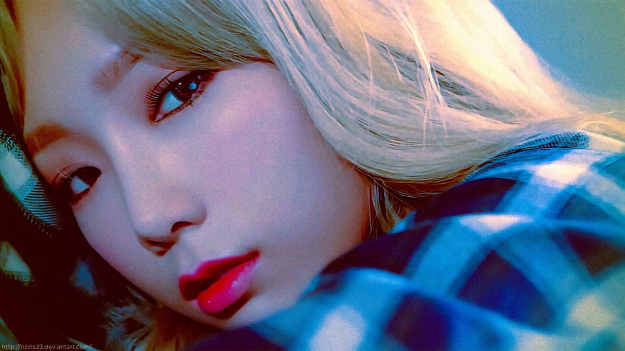 Taeyeon Close-up Face Wallpaper