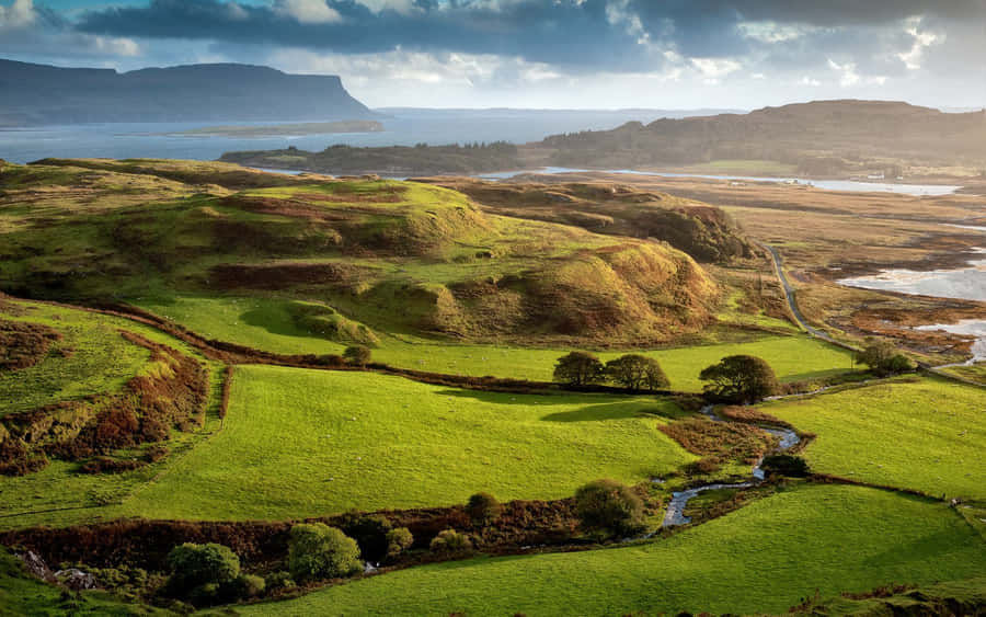 Take In The Breathtaking Beauty Of Scotland Wallpaper