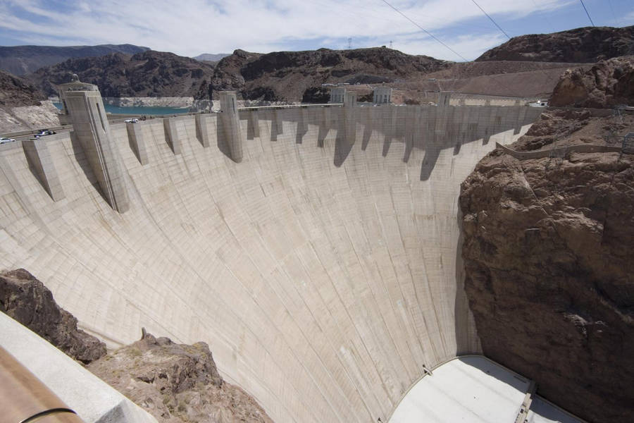 Tall Walls Of Hoover Dam Wallpaper