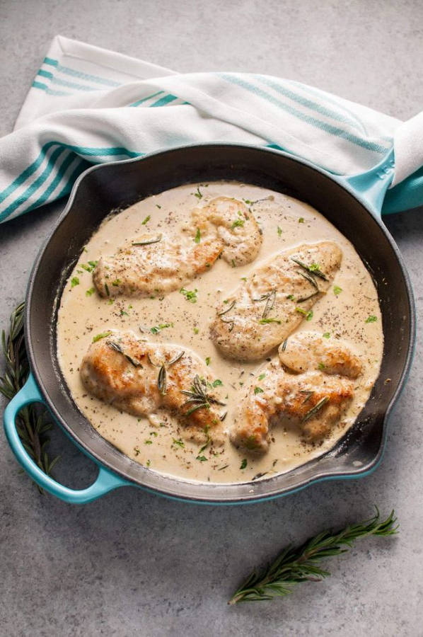 Tasty Gourmet Dish - Rosemary Chicken And Soup Wallpaper