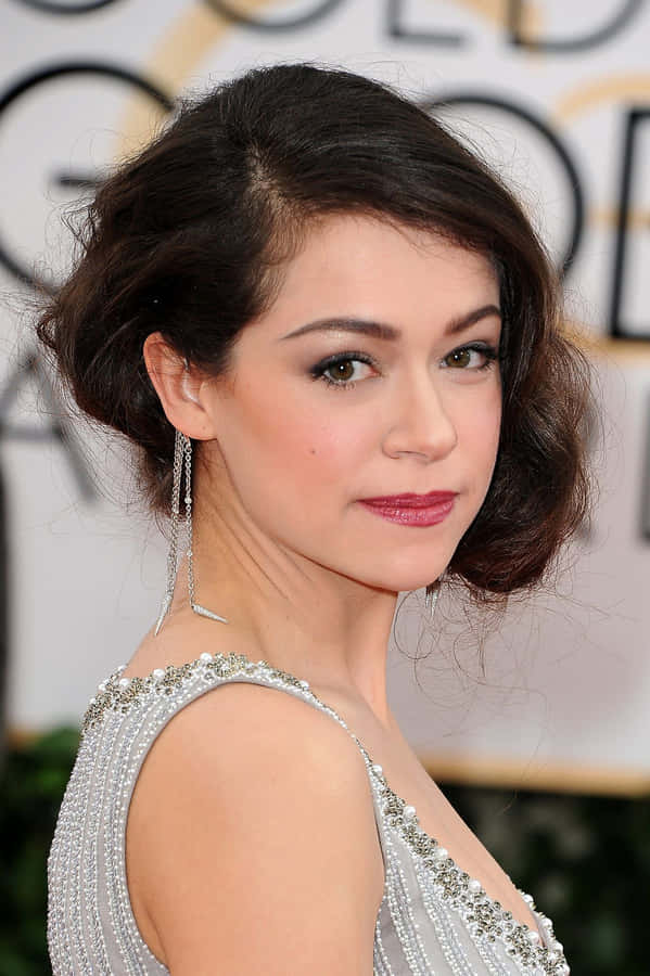 Tatiana Maslany Elegant Red Carpet Look Wallpaper