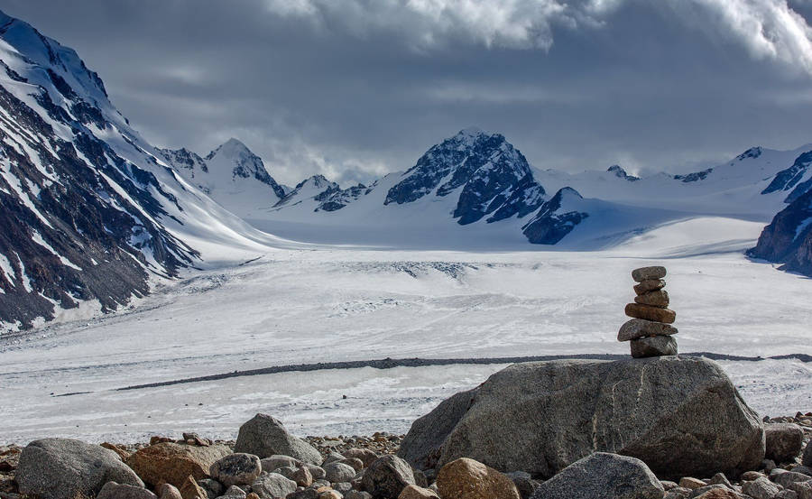 Tavan Bogd Alpine Mountain Mongolia Wallpaper