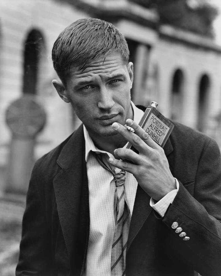 Teenager Actor Tom Hardy Wallpaper