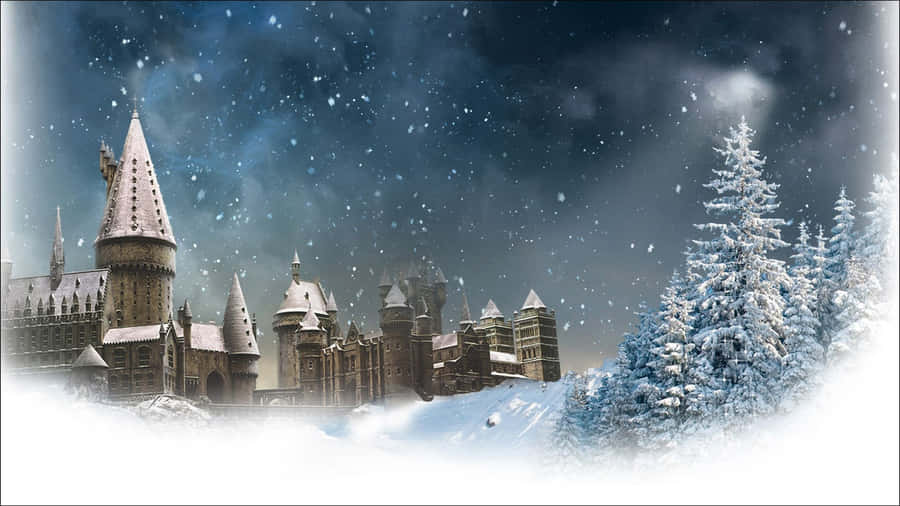 The Beautiful Hogwarts Castle At Night Wallpaper