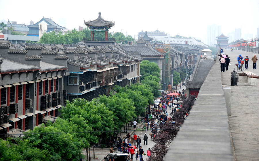 The Gap In Xian City Wall Wallpaper