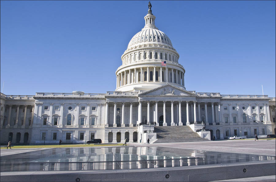 The United States Capitol Building At Dusk Wallpaper