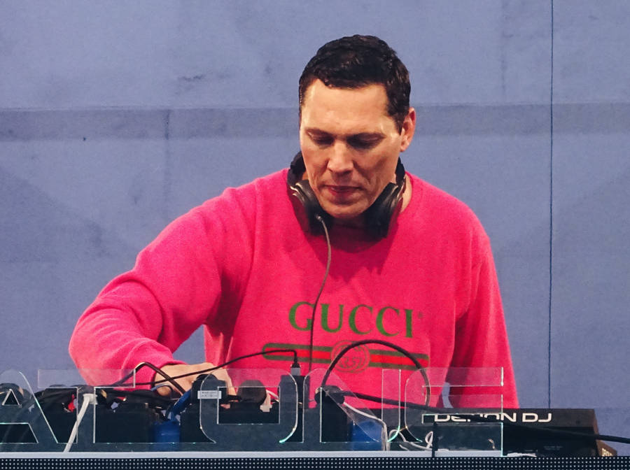 Tiesto At Airbeat-one 2017 Wallpaper