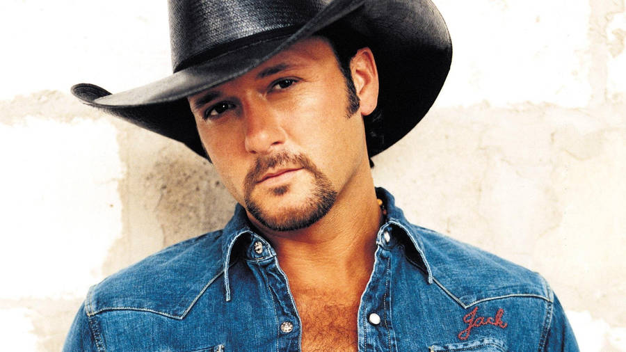 Tim Mcgraw Wearing Denim Jacket Wallpaper