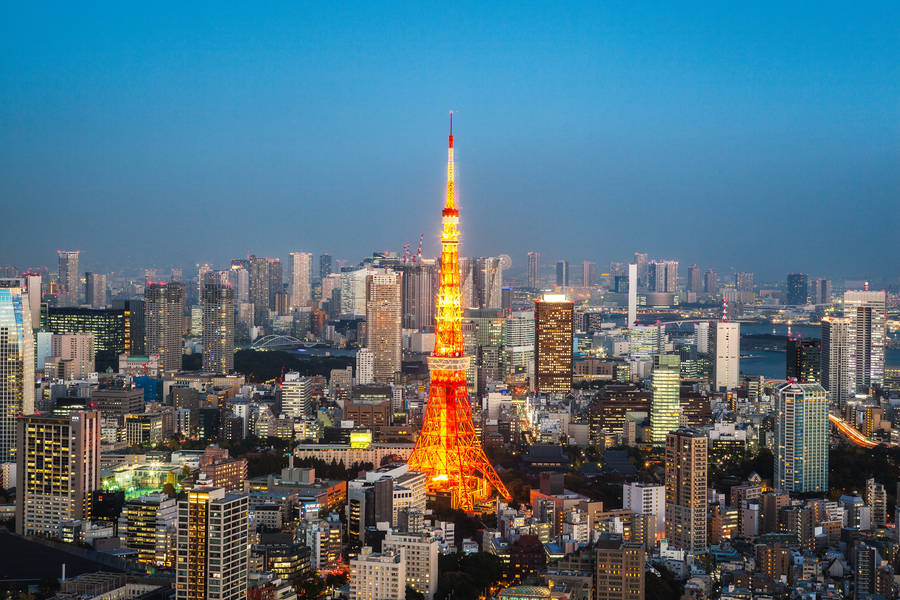 Tokyo Tower Middle Of City Wallpaper