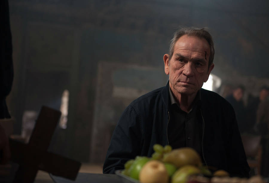 Tommy Lee Jones From Criminal 2016 Wallpaper