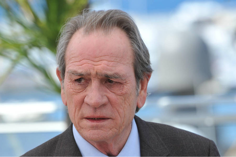 Tommy Lee Jones Outdoor Photograph Wallpaper