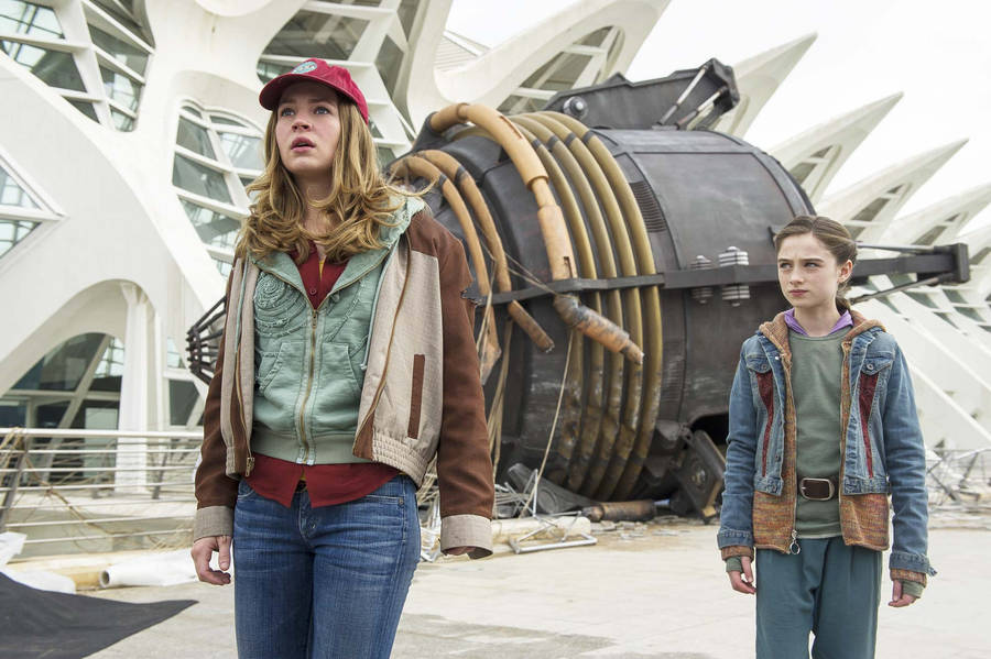 Tomorrowland Movie Casey And Athena Wallpaper