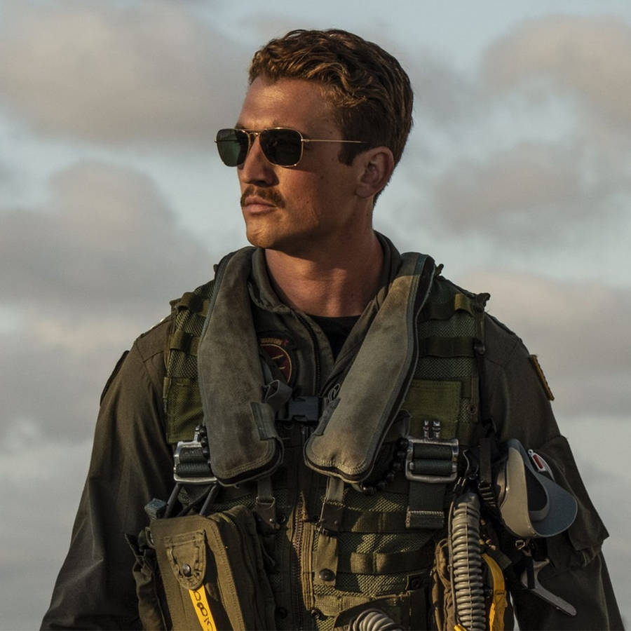 Top Gun: Maverick Miles Teller Wallpaper