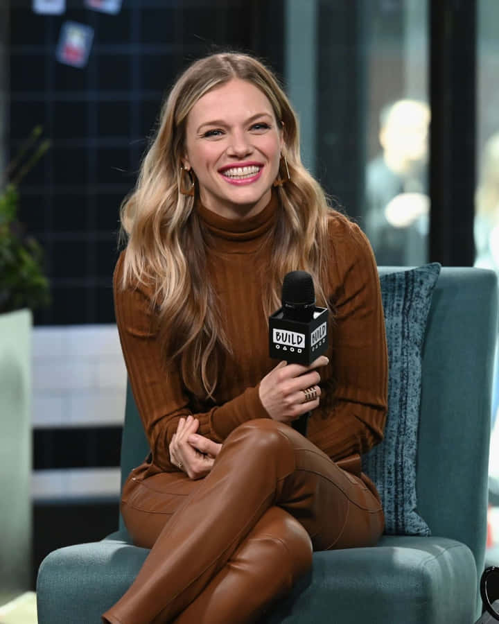 Tracy_ Spiridakos_ Interview_ Moment Wallpaper