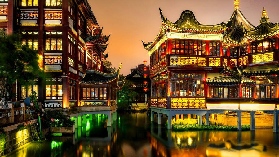 Traditional Garden Shanghai Wallpaper