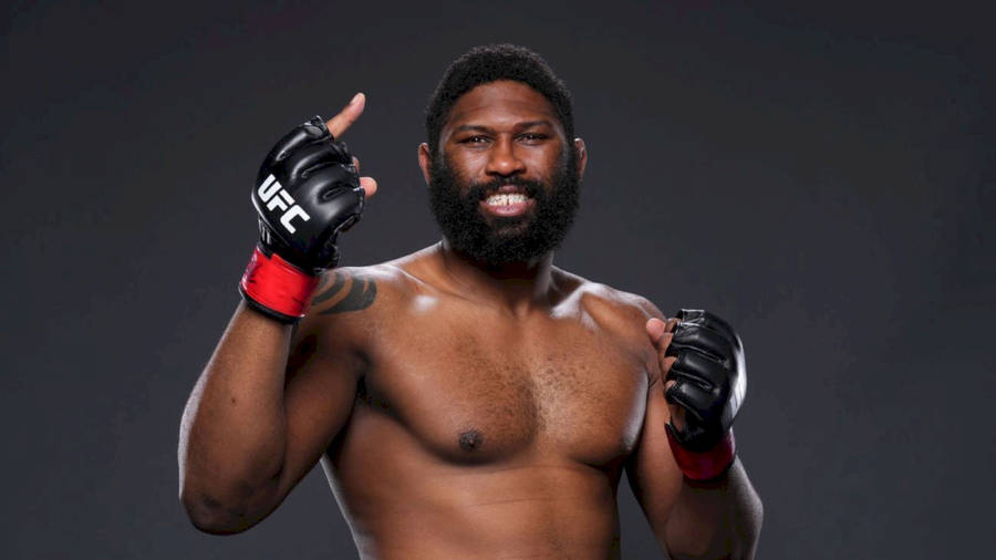 Triumphant Curtis Blaydes Wallpaper