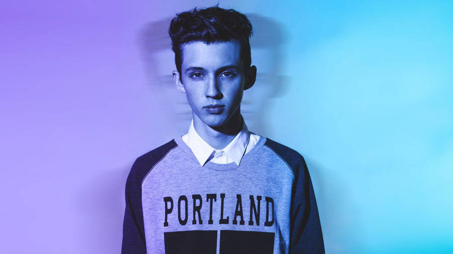 Troye Sivan Young Artist Wallpaper