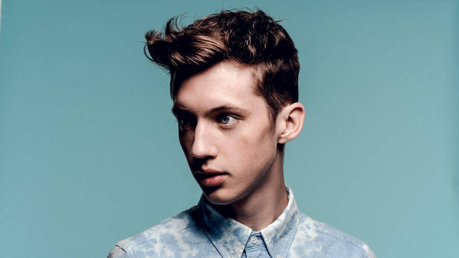 Troye Sivan Young Celebrity Wallpaper