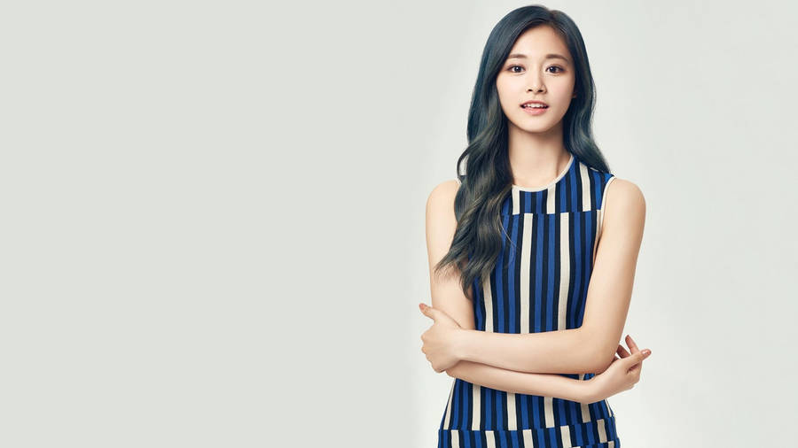 Twice Member Tzuyu Chou Wallpaper