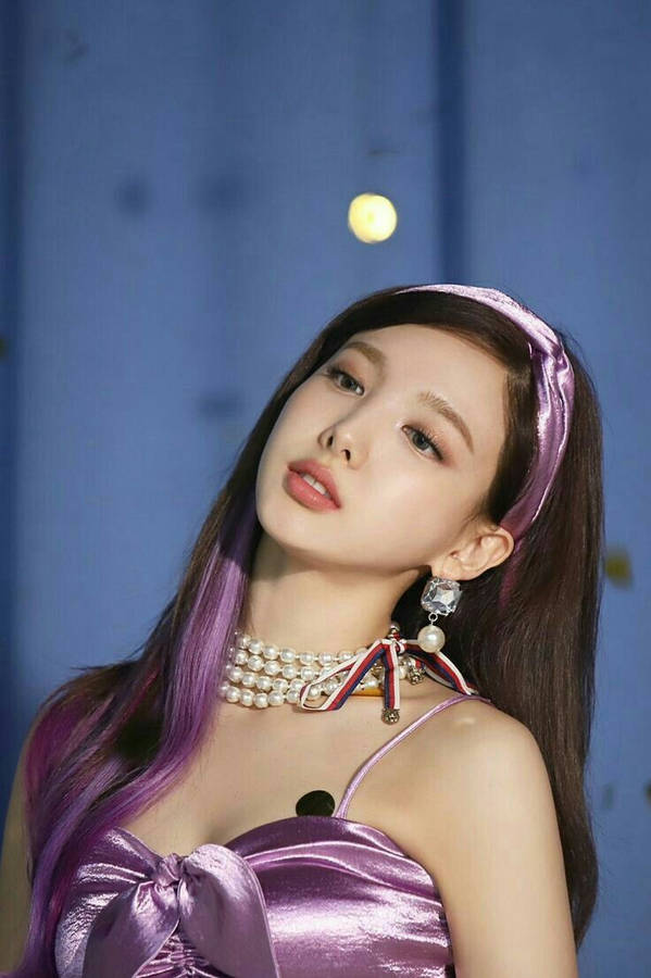 Twice Nayeon With Purple Headband Wallpaper